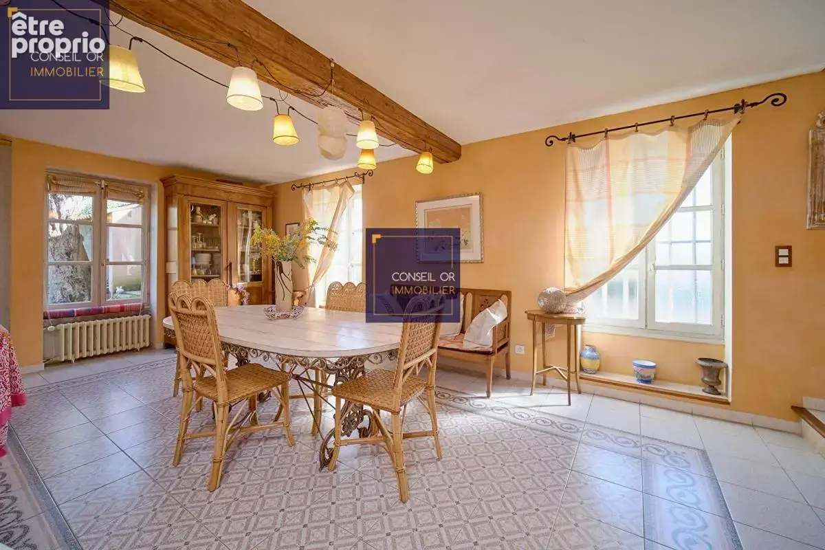 Maison T8 - 7 chambres - 1305 m² de terrain - piscine - photo 15