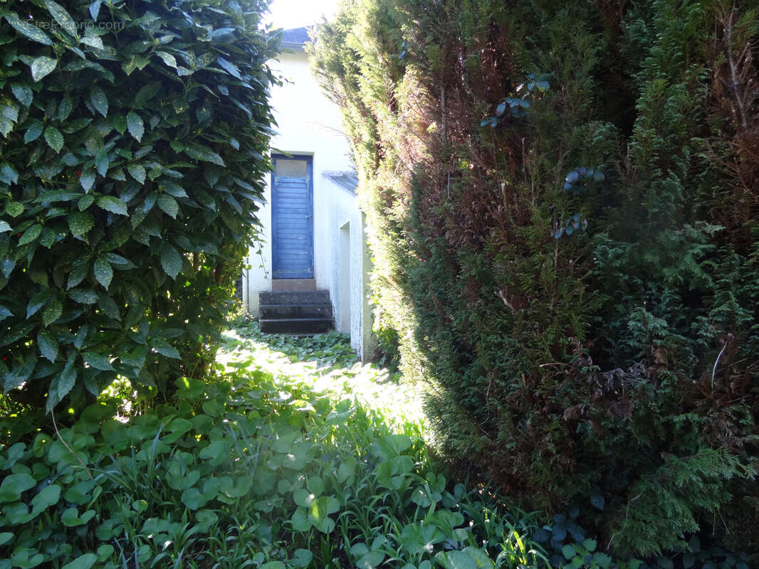Maison à ROSTRENEN