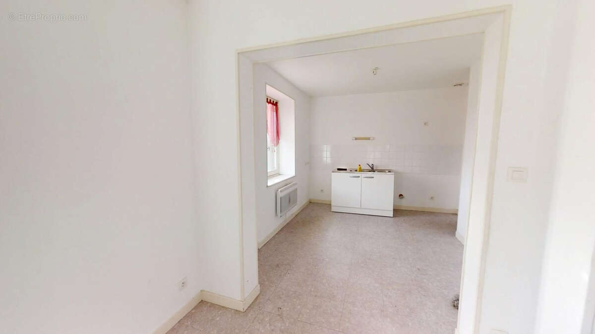 Appartement à AUBUSSON-D'AUVERGNE