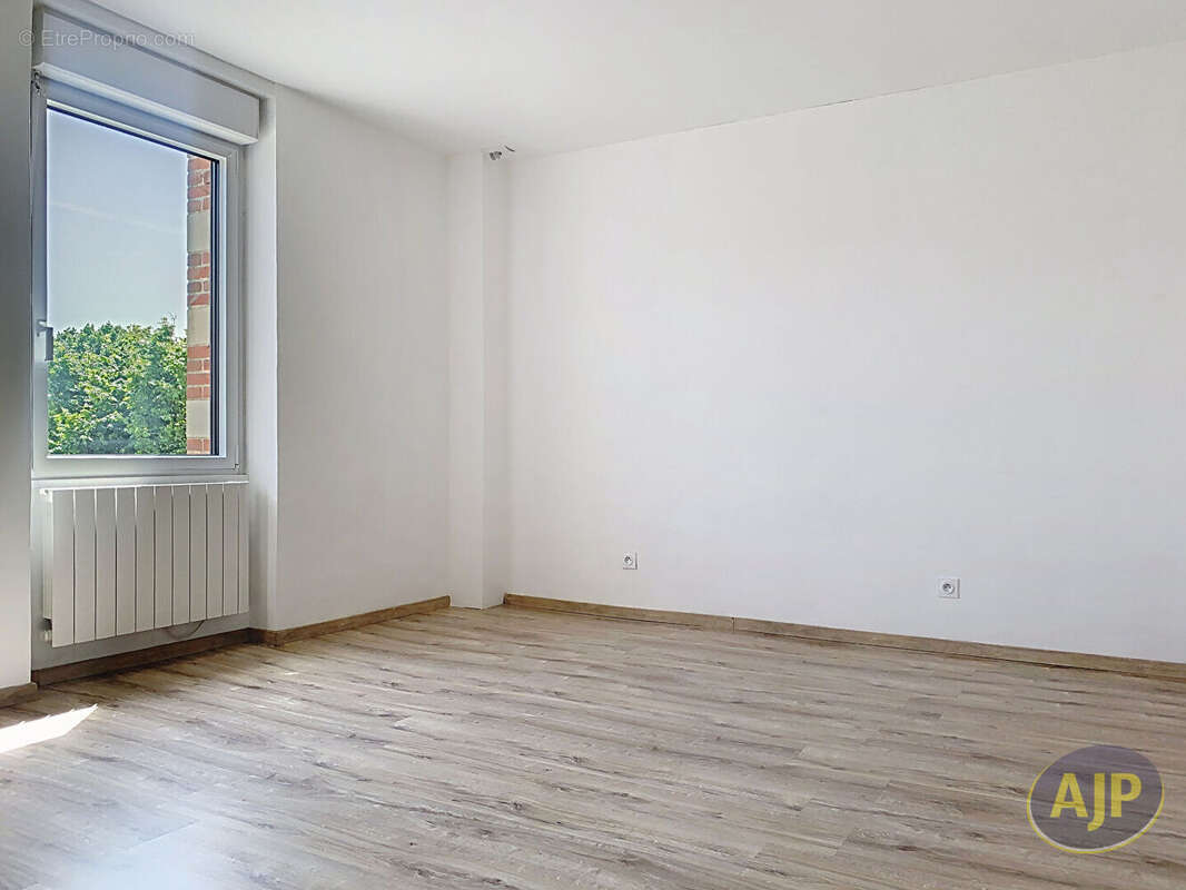 Maison à LA CORNUAILLE