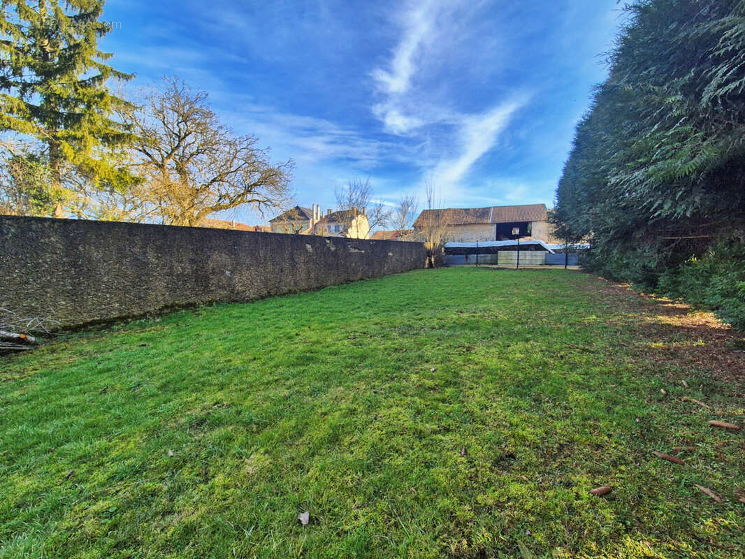 Maison à MAUVAGES