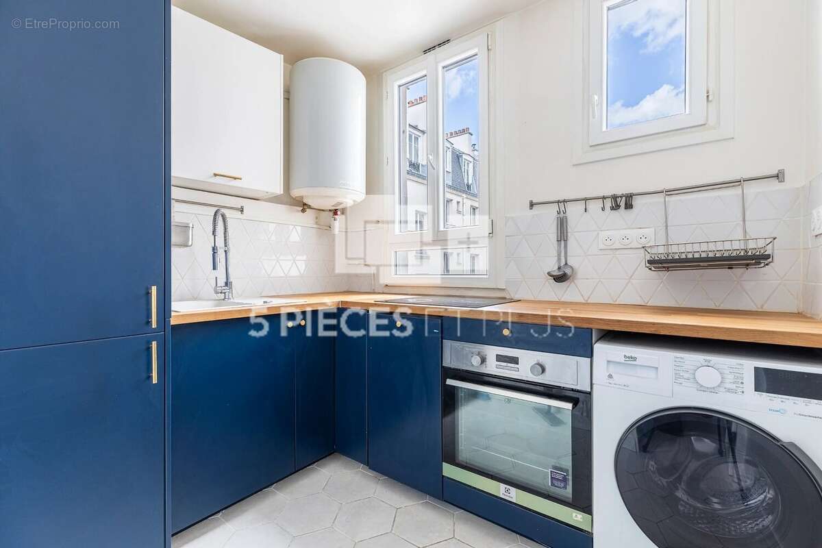 Appartement à PARIS-19E