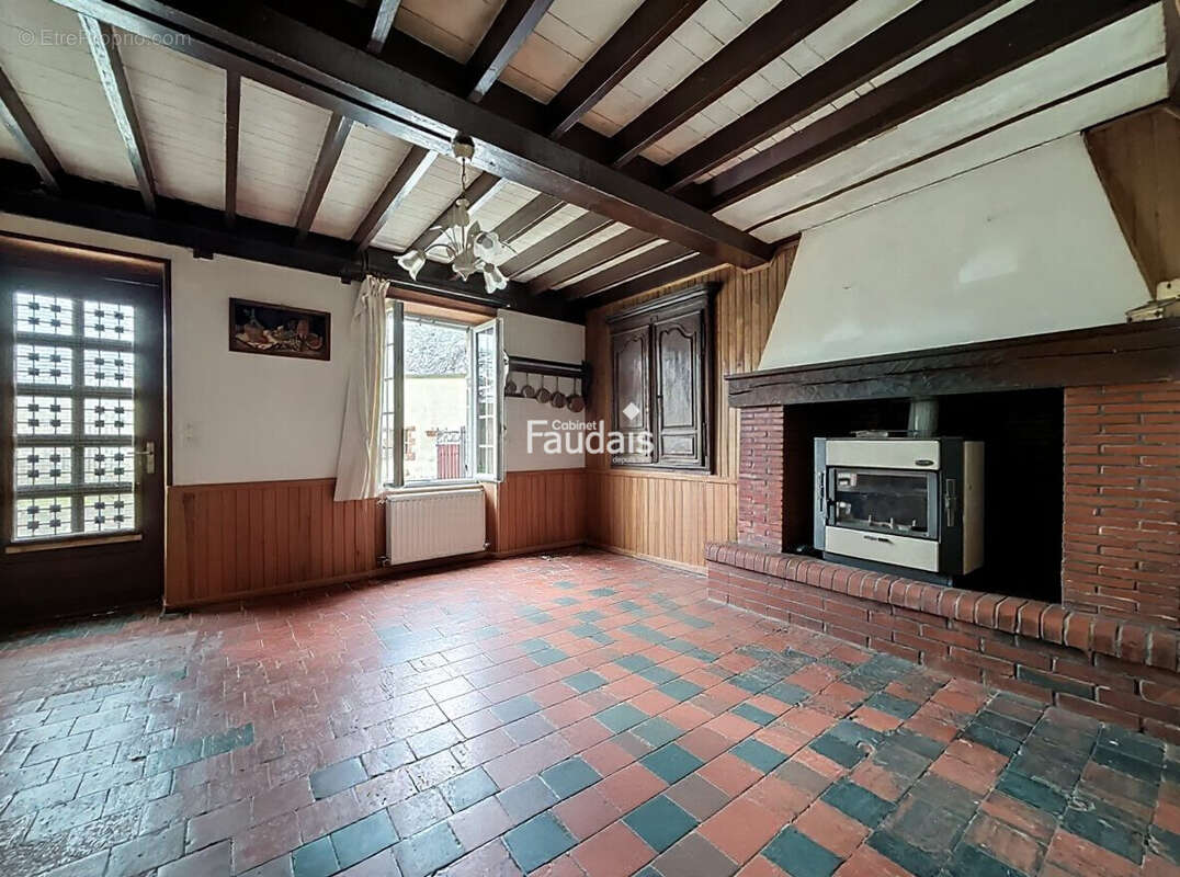 Maison 135 m² à Canchy  - photo 5