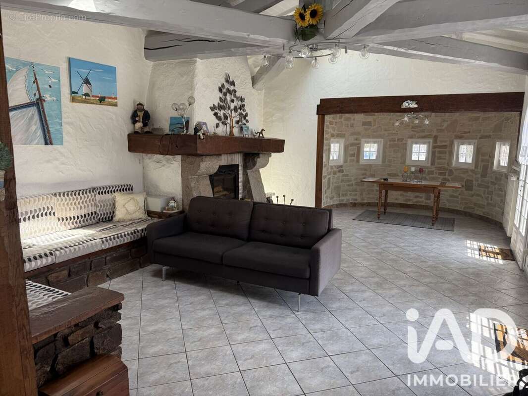 Maison 140 m² à L'epine  - photo 7