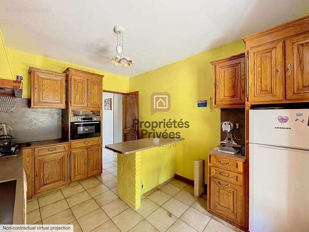 Villa T5 plain-pied 119 m², Terrain 1750 m², 4 chambres, Garage , Au calme , Saint-Maximin 83470 - photo 14