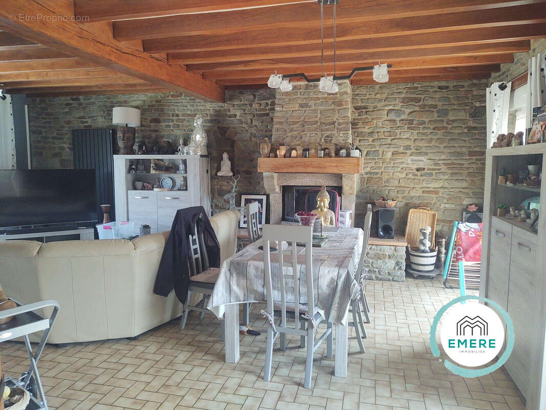 Maison 125 m² à Pontorson  - photo 2