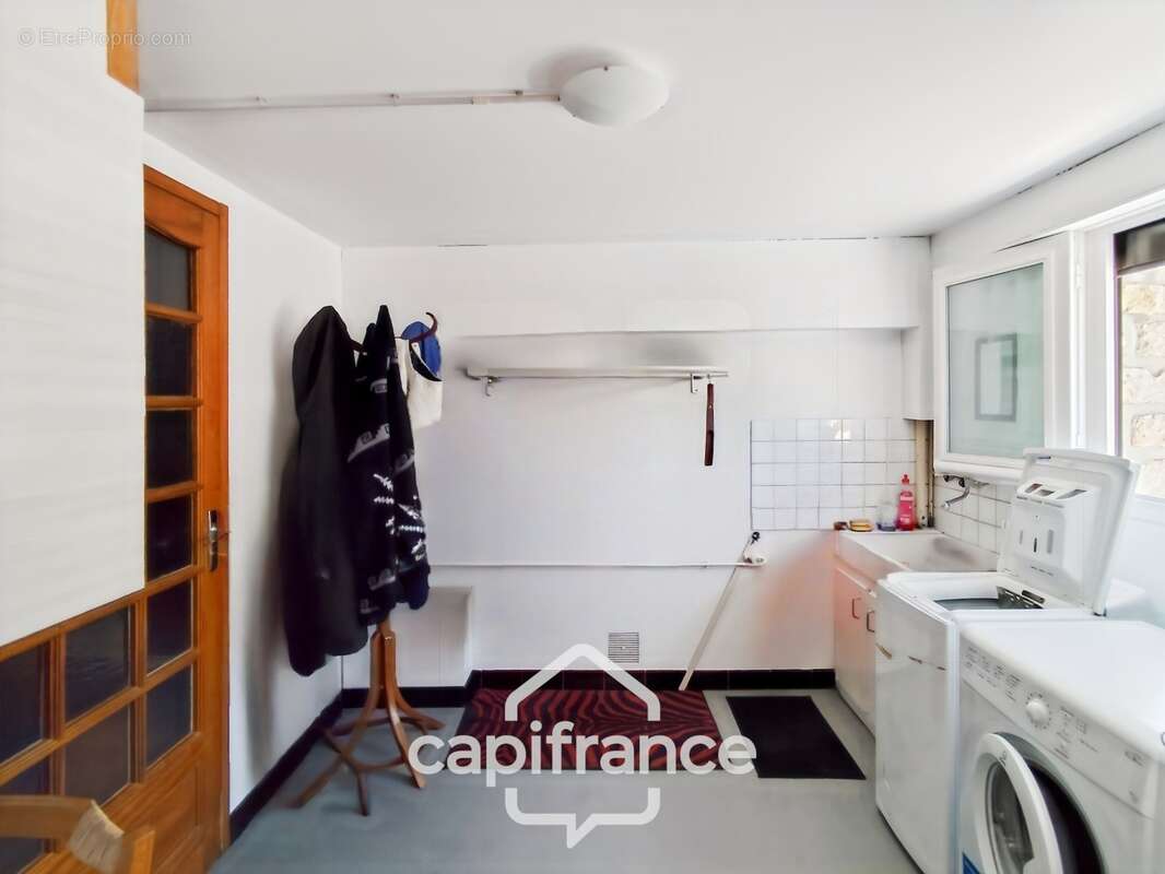Maison à vendre 5 pièces BESSE SUR BRAYE (72)  -  Terrain 527 m²  - - photo 18
