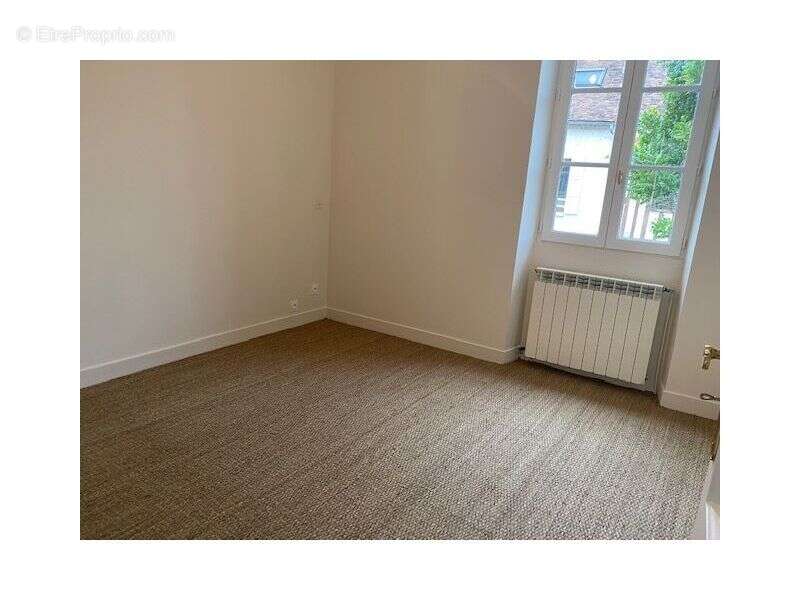 Appartement 85 m² à Sens  - photo 5