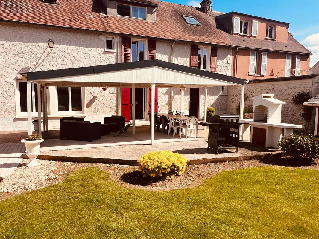 Maison à ANGERVILLE