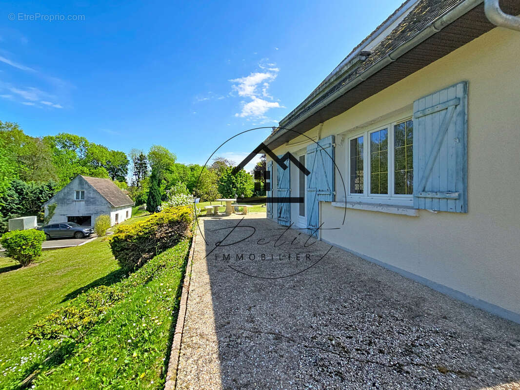 Maison à FOULANGUES