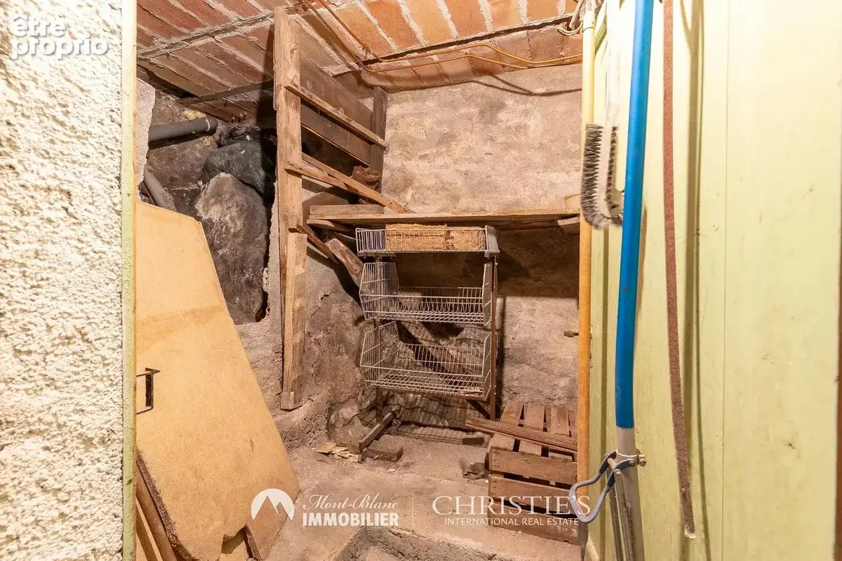 Charmante maison de village au Châtelard, 6 pièces - photo 18