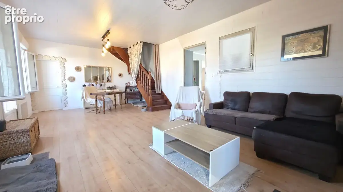 Grande maison familiale d'environ 135m² avec vie de plain-pied, jardin et piscine en campagne de Trignac - photo 6