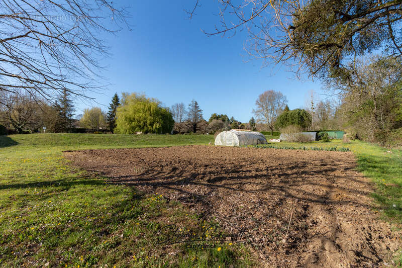 Maison à VILLAMBLARD