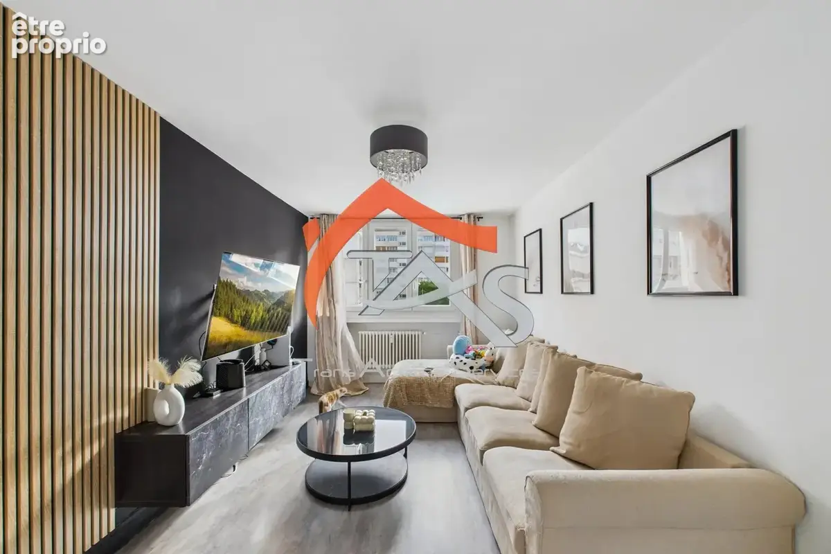 Appartement à SAINT-ETIENNE
