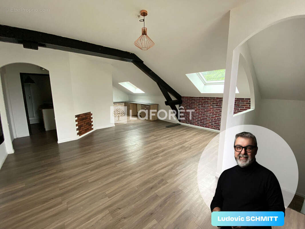 Appartement à AUBOUE
