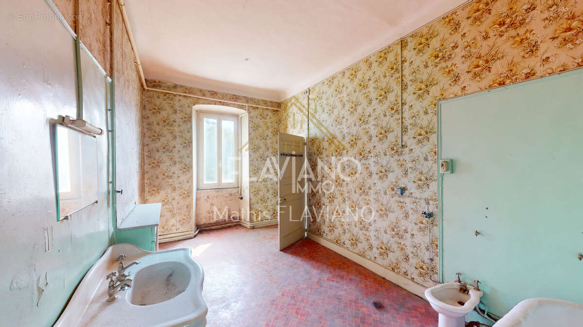 Villa mexicaine - terrain constructible - centre-ville - barcelonnette - photo 19