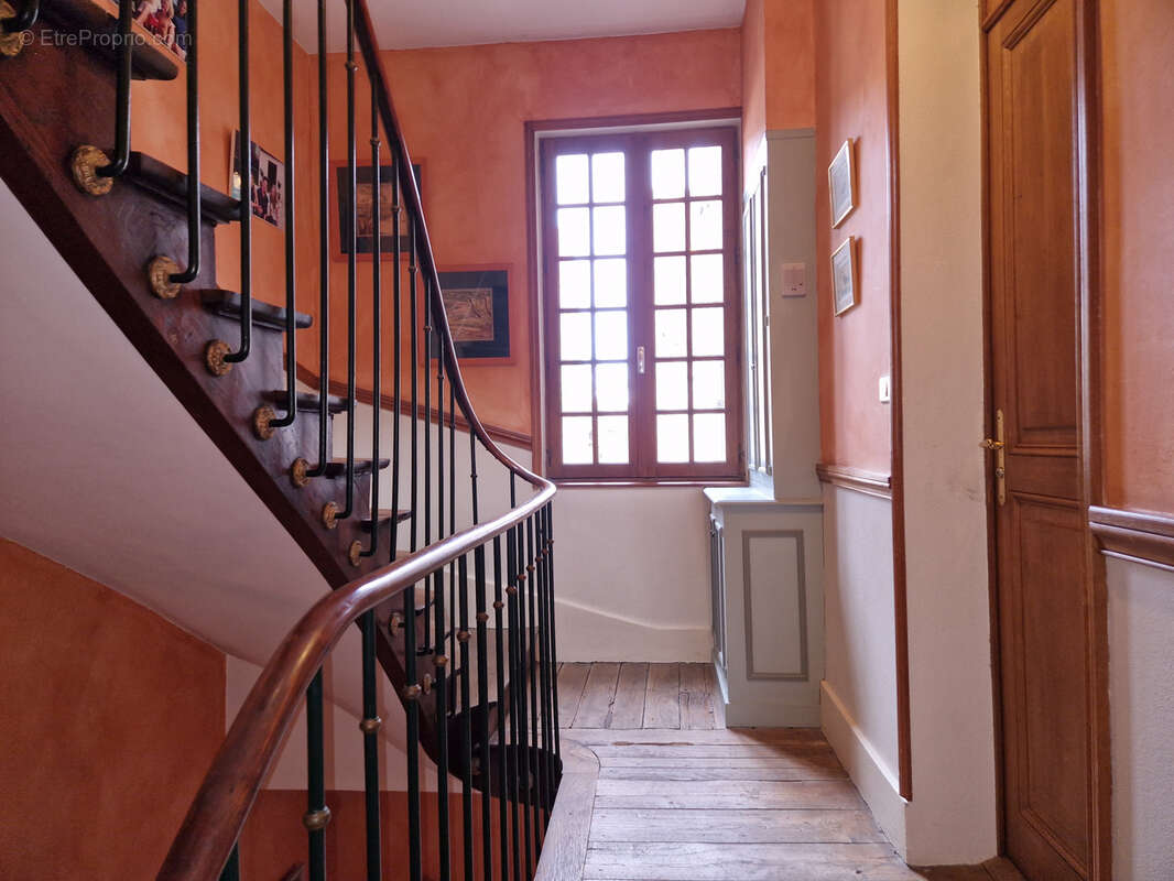 Maison à AUTUN
