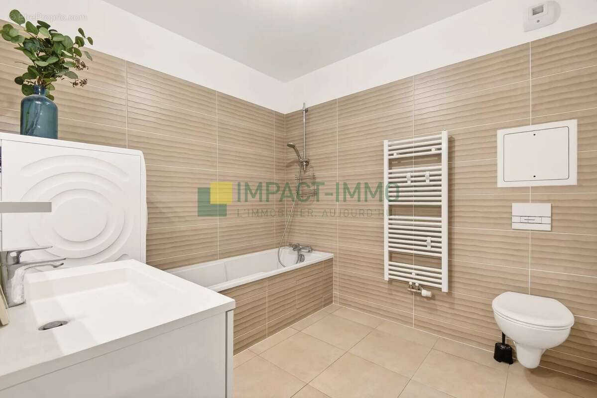 Appartement à CLICHY