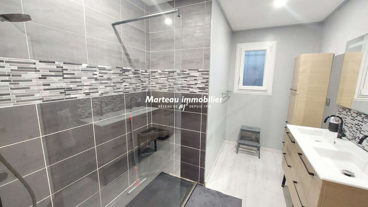 Maison à PONTVALLAIN