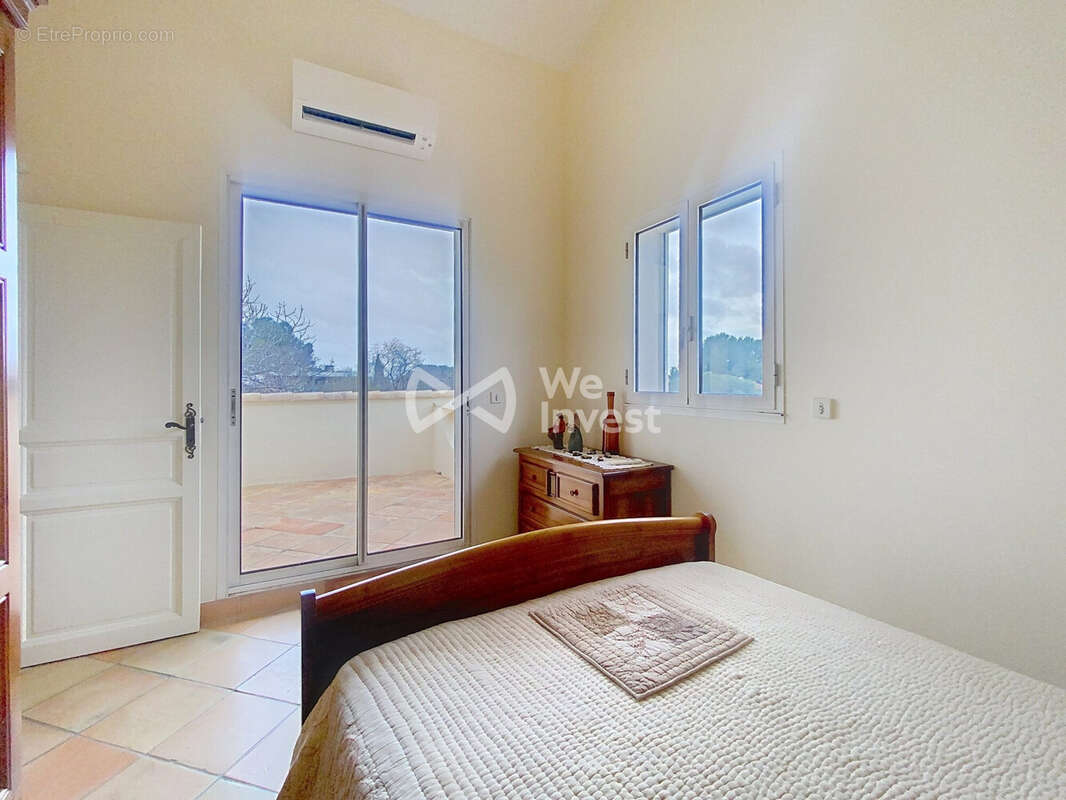 Maison à SAINT-JEAN-DE-VEDAS