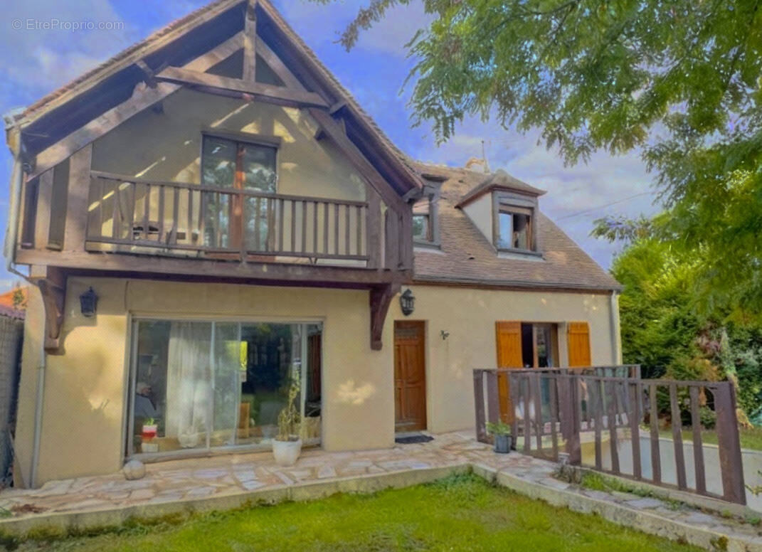 Maison à EAUBONNE