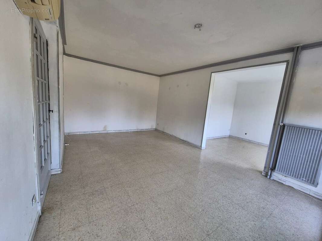 Appartement 96 m2  type 4 - photo 11