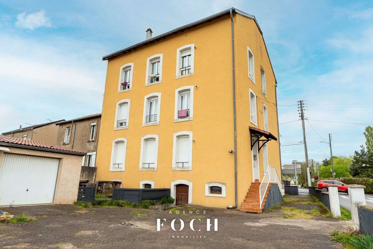 Appartement à ECROUVES