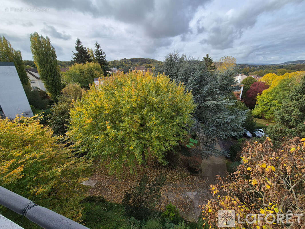 Appartement à VILLEBON-SUR-YVETTE