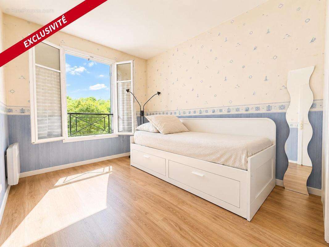 Appartement à MAGNY-LE-HONGRE