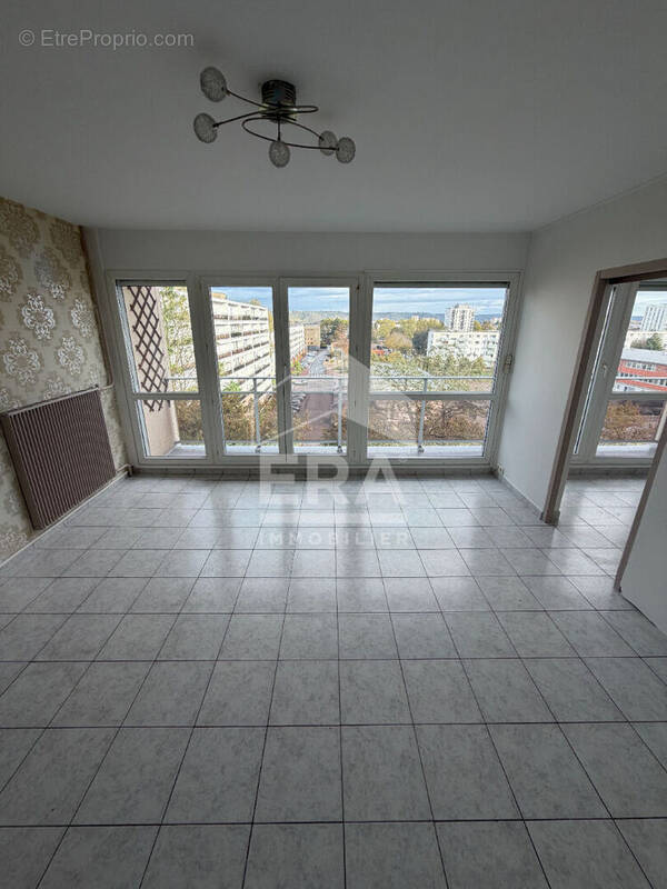 Appartement à LE PETIT-QUEVILLY