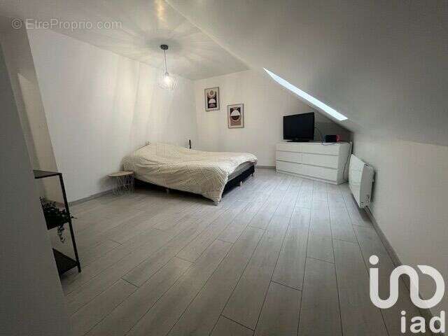 Photo 9 - Appartement à VIGNACOURT