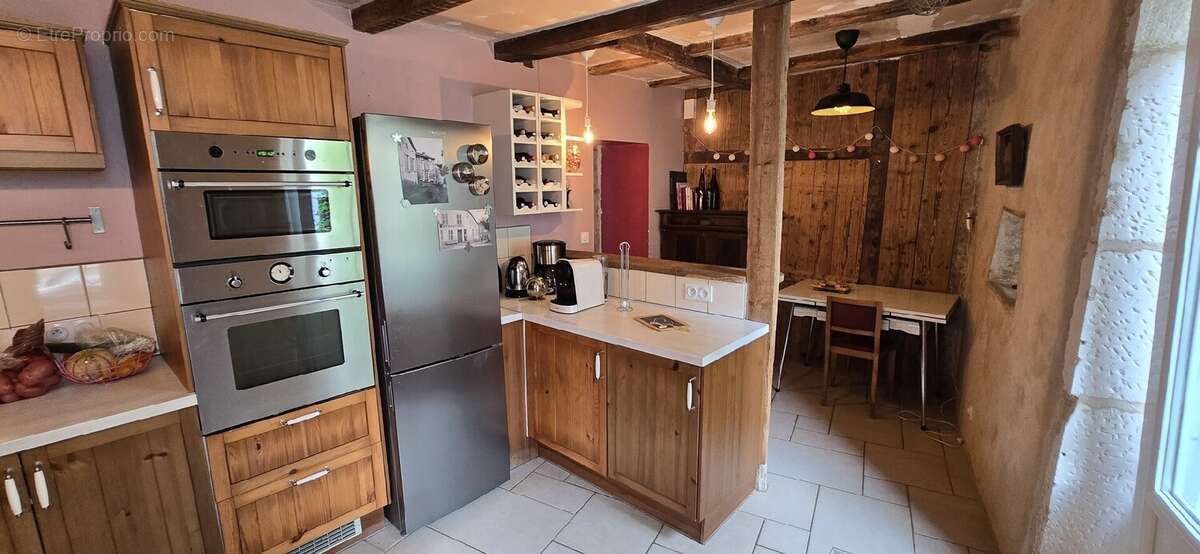 Maison 182 m² à Charmes-La-Cote  - photo 9