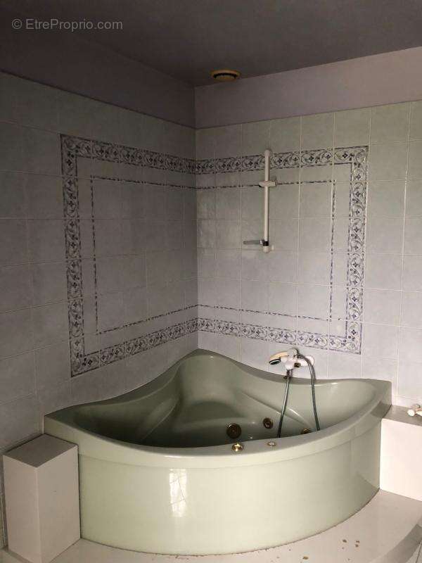 À Vendre : Maison Bourgeoise de Caractère au Coeur de Vaiges - photo 11