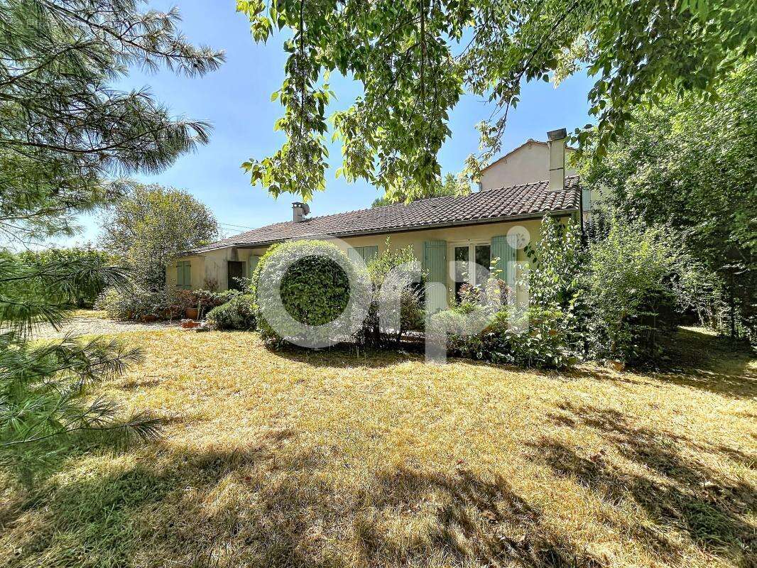 À vendre – Maison familiale 6 chambres à Chancelade - photo 3