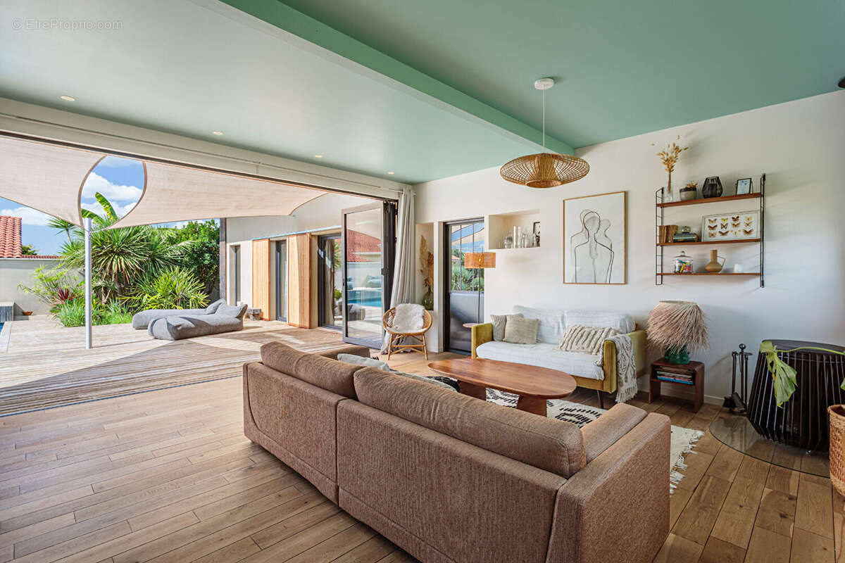 Maison à TOSSE