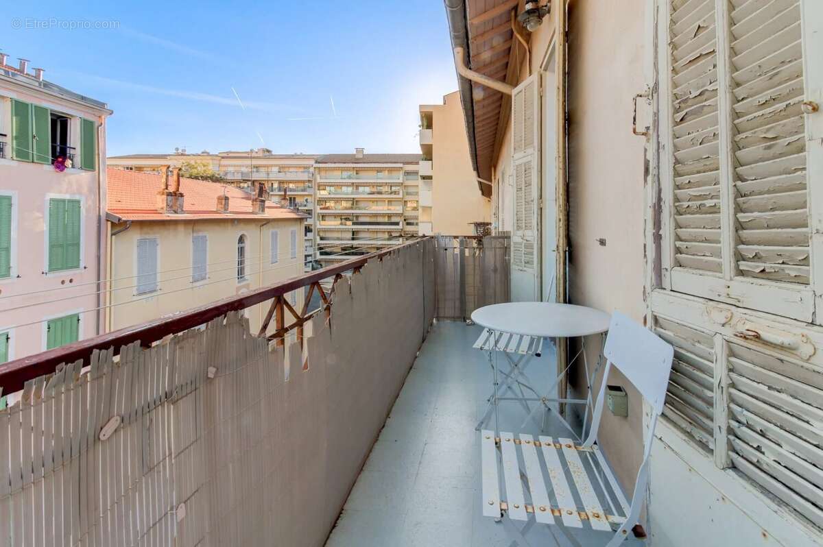 Appartement à MENTON