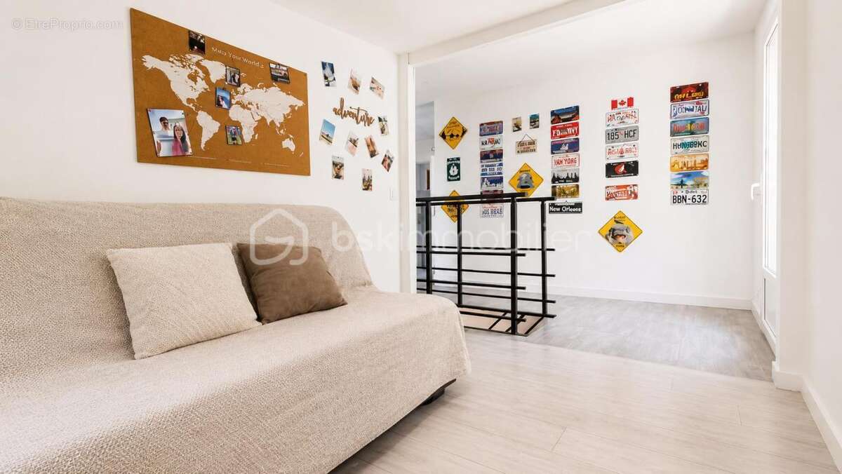 Maison à LE CASTELLET