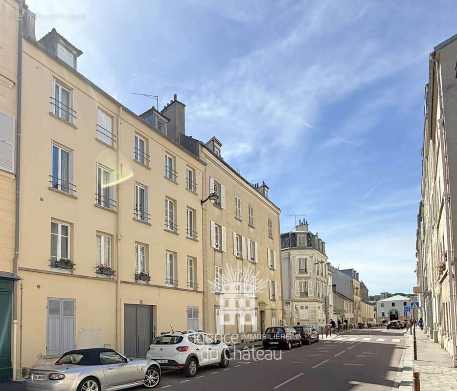 Appartement à VERSAILLES