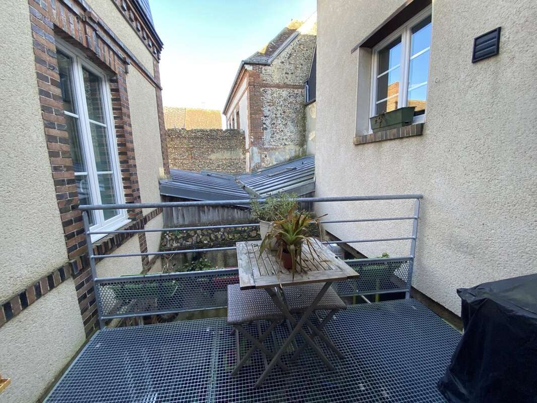 Maison à VERNEUIL-SUR-AVRE