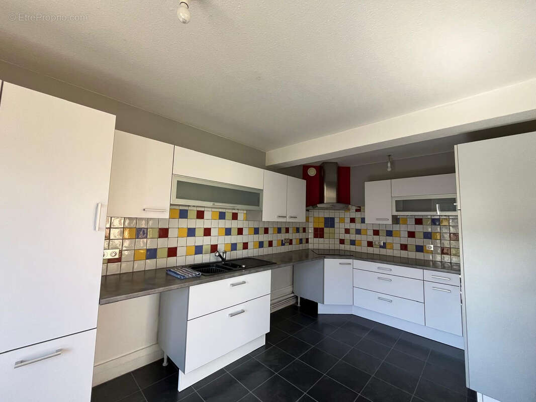 Appartement à ARGENTON-SUR-CREUSE