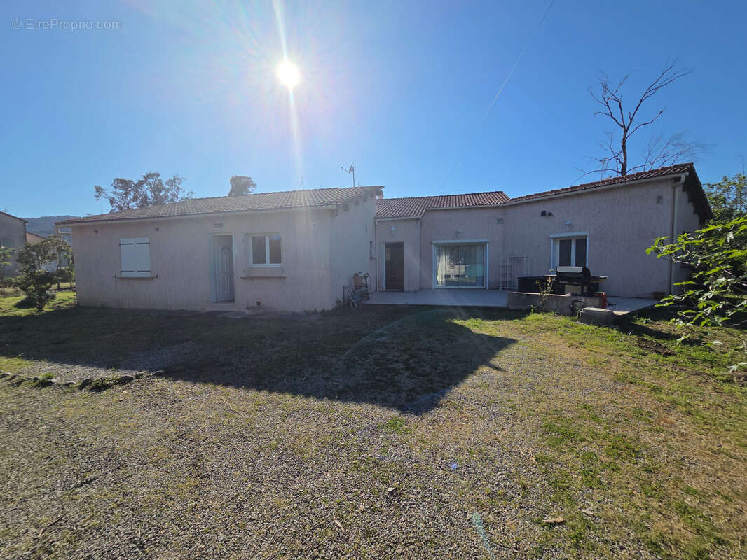 Maison à PRUNELLI-DI-FIUMORBO