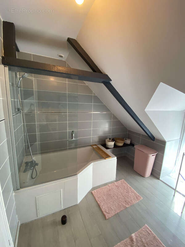 Grande maison, centre-ville de lamballe ! - photo 15