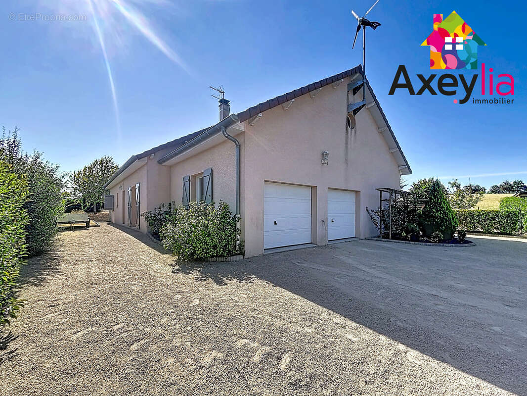 A vendre- melay- maison sur terrain de 1264 m2 - photo 2