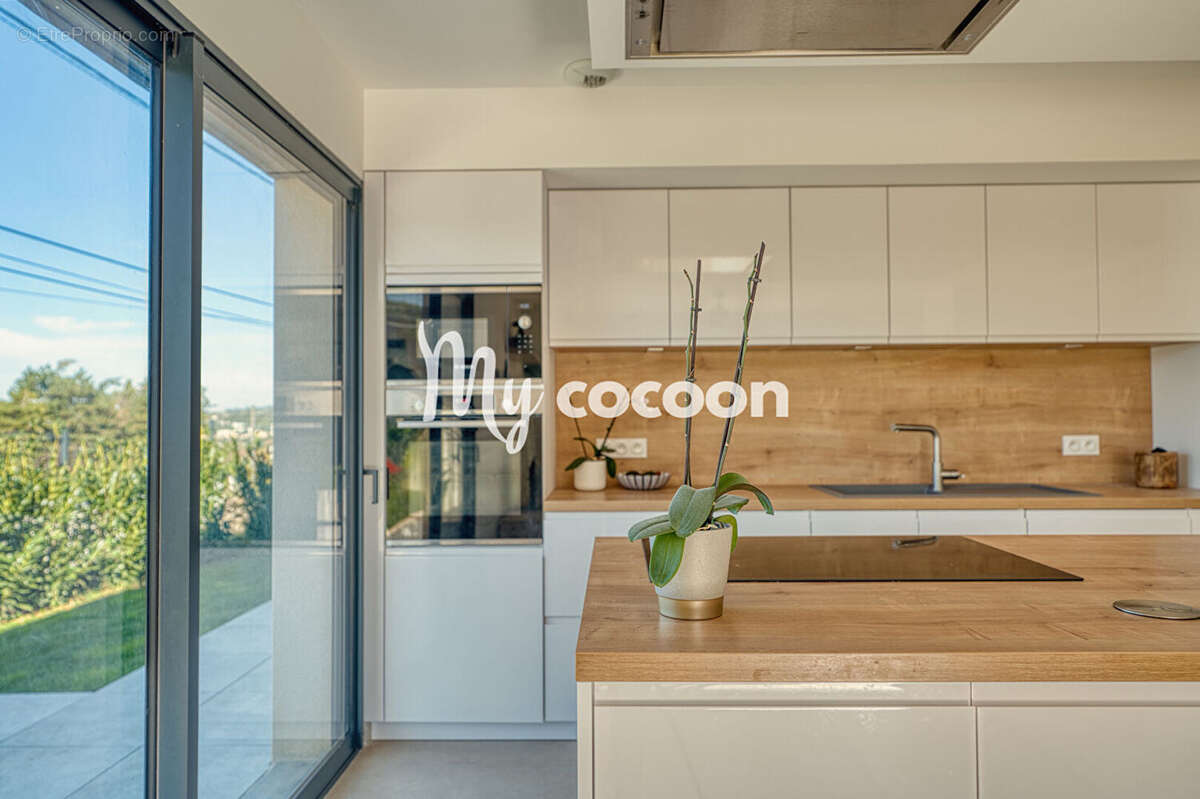 Maison à ALBIGNY-SUR-SAONE