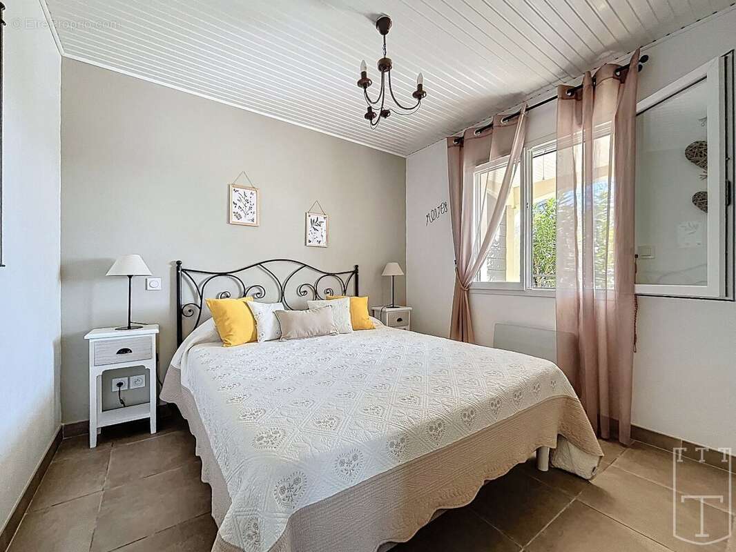 Maison à SAINT-ALBAN-AURIOLLES