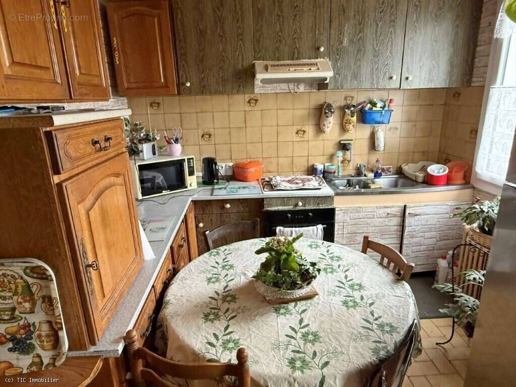 Maison à RUFFEC