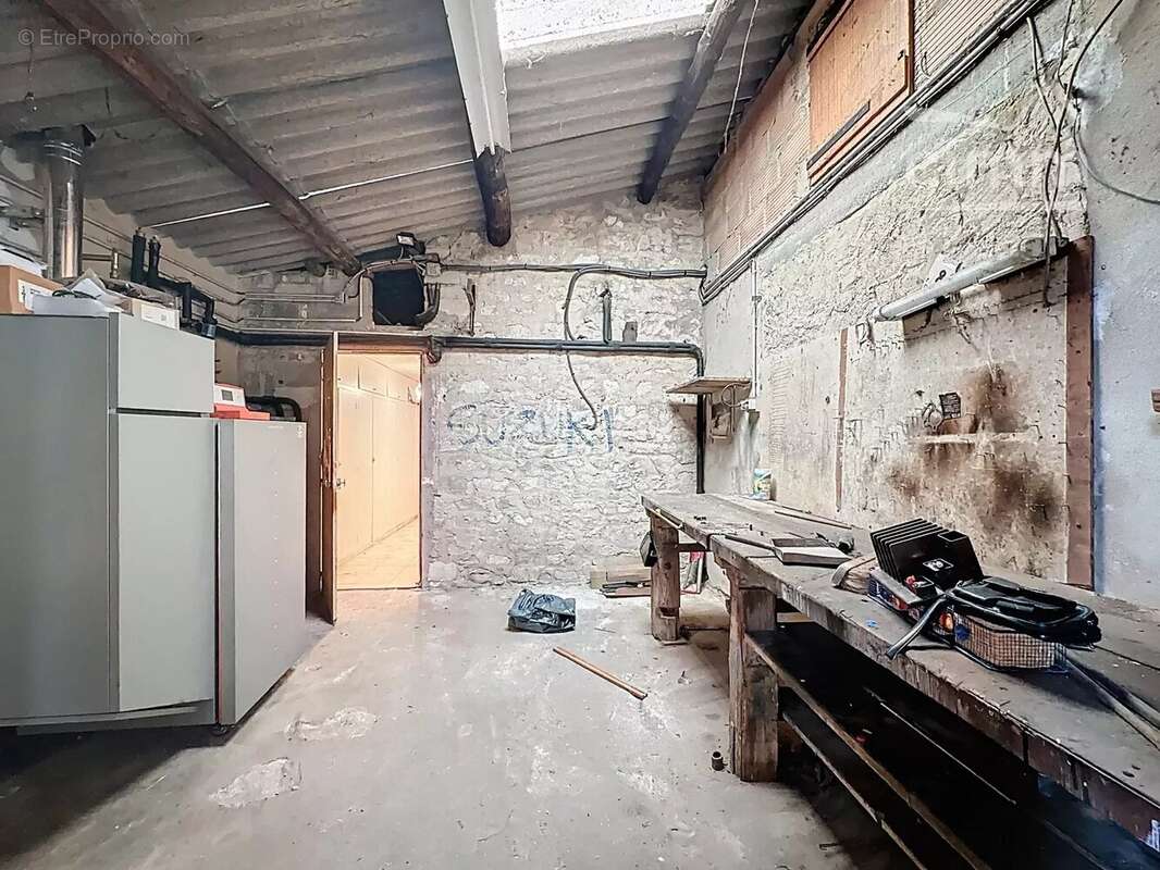 Maison à PERNES-LES-FONTAINES