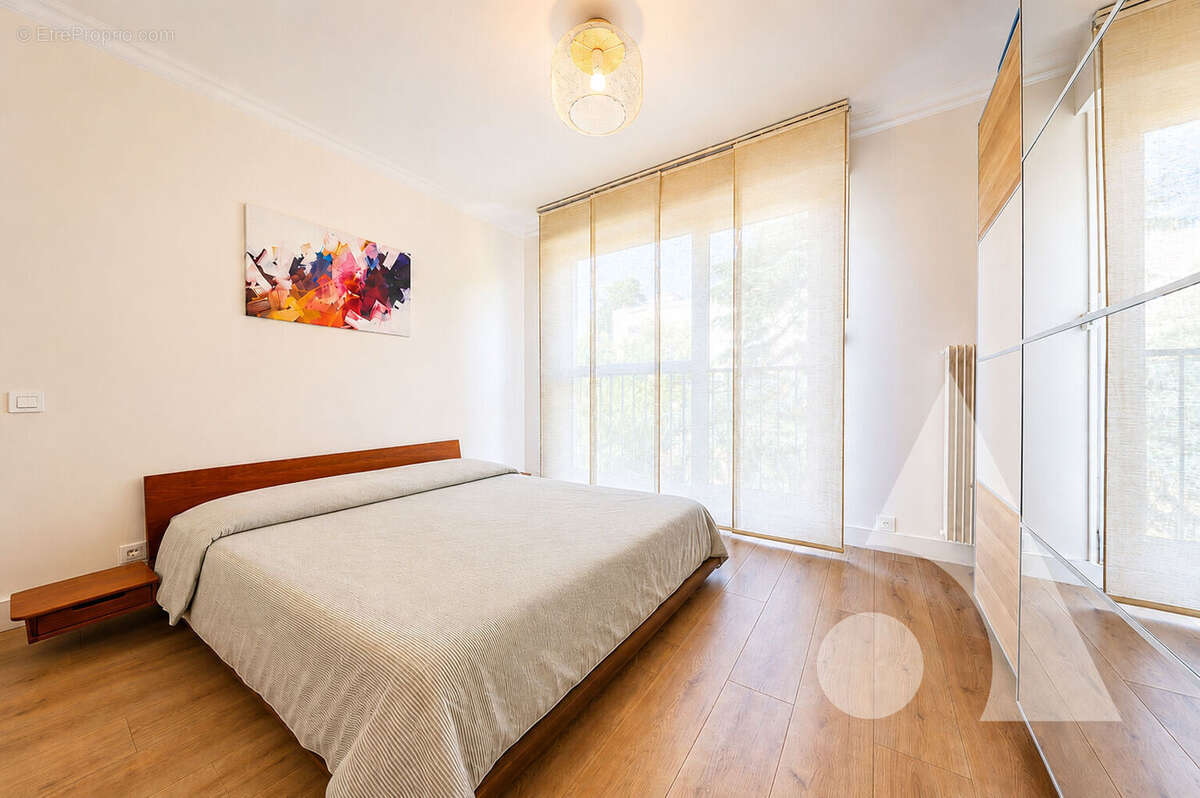 Appartement à CORBEIL-ESSONNES
