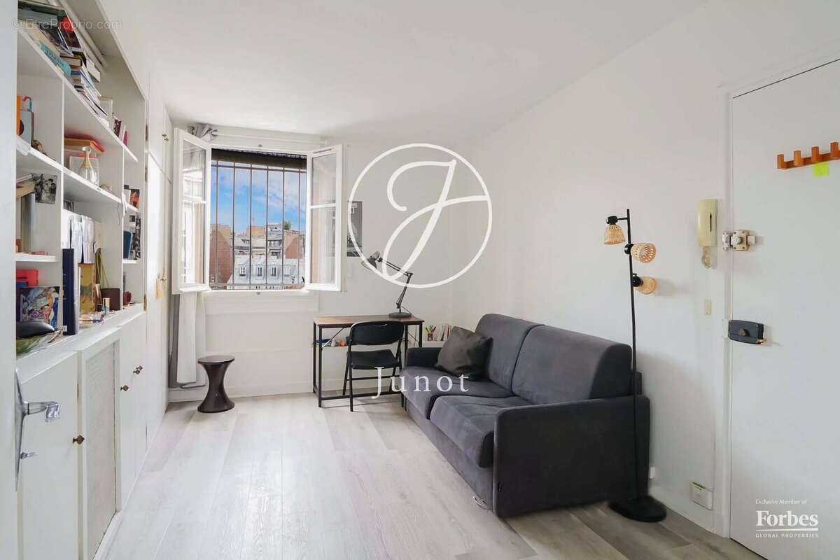 Appartement à PARIS-6E