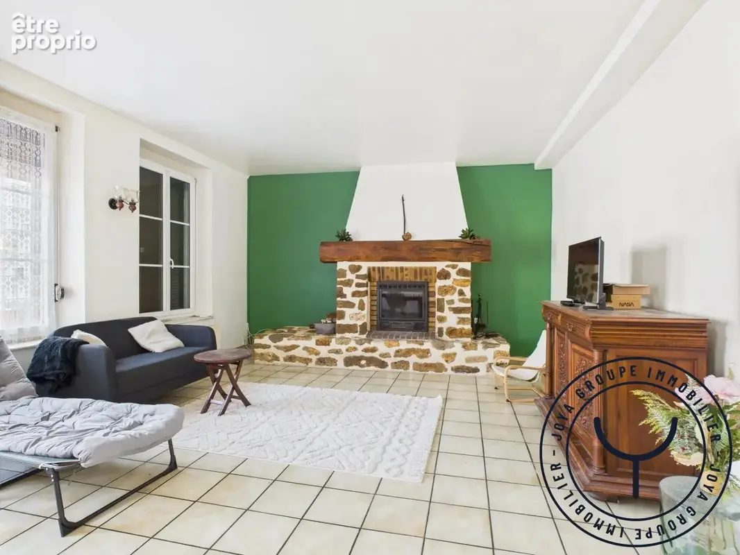 Maison 8 pièces 200 m² à vendre à Romilly-Sur-Seine (10100) - photo 2